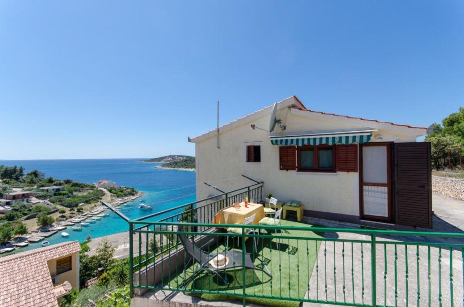 Apartments Bosiljka - By The Sea Севид Экстерьер фото